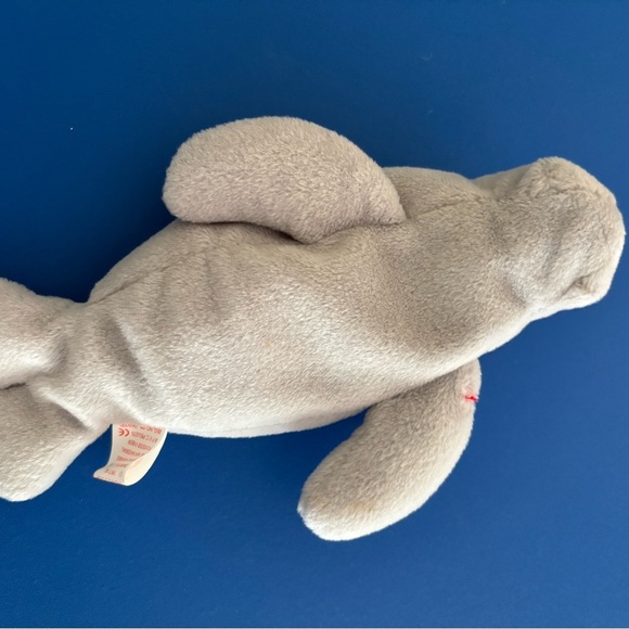 Rare 1995 Retired Ty Beanie Baby Manny The Manatee - Picture 5 of 5